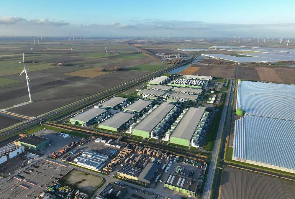 How Is the International Data Center Boom Driving Innovation in Construction?